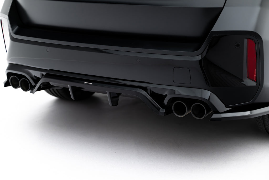 Splitter Posteriore Centrale BMW X1 U11 M35i — dettaglio del fissaggio