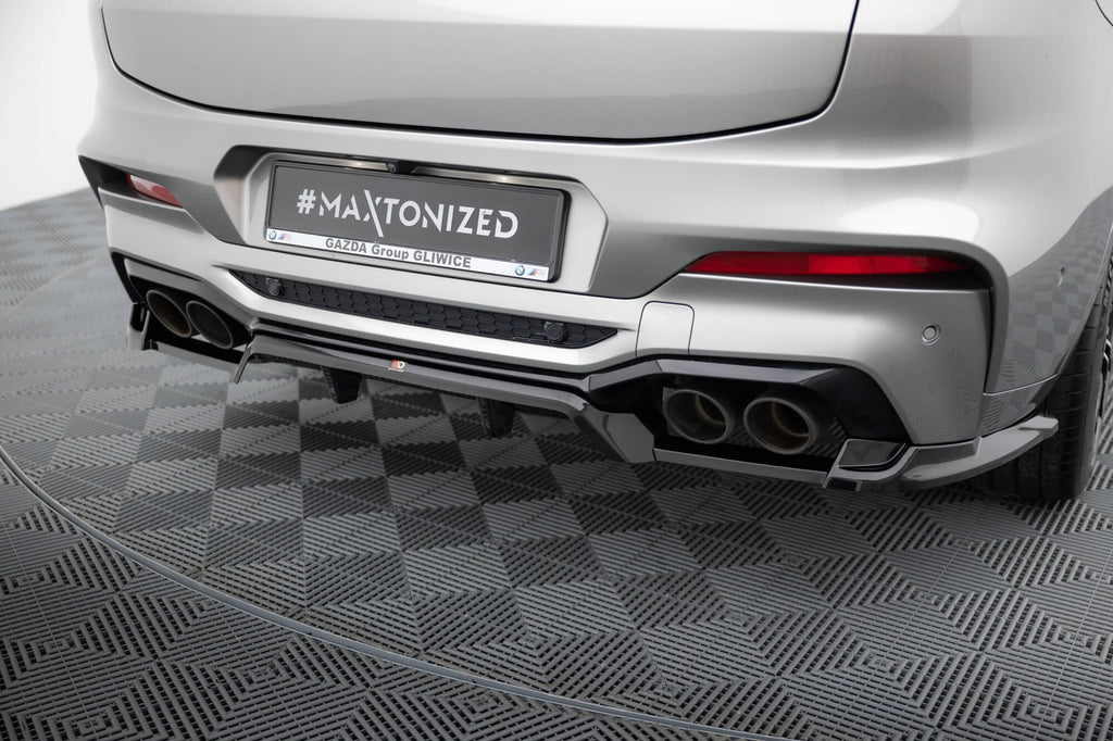Splitter Posteriore Centrale BMW X4 M F98 — dettaglio del profilo