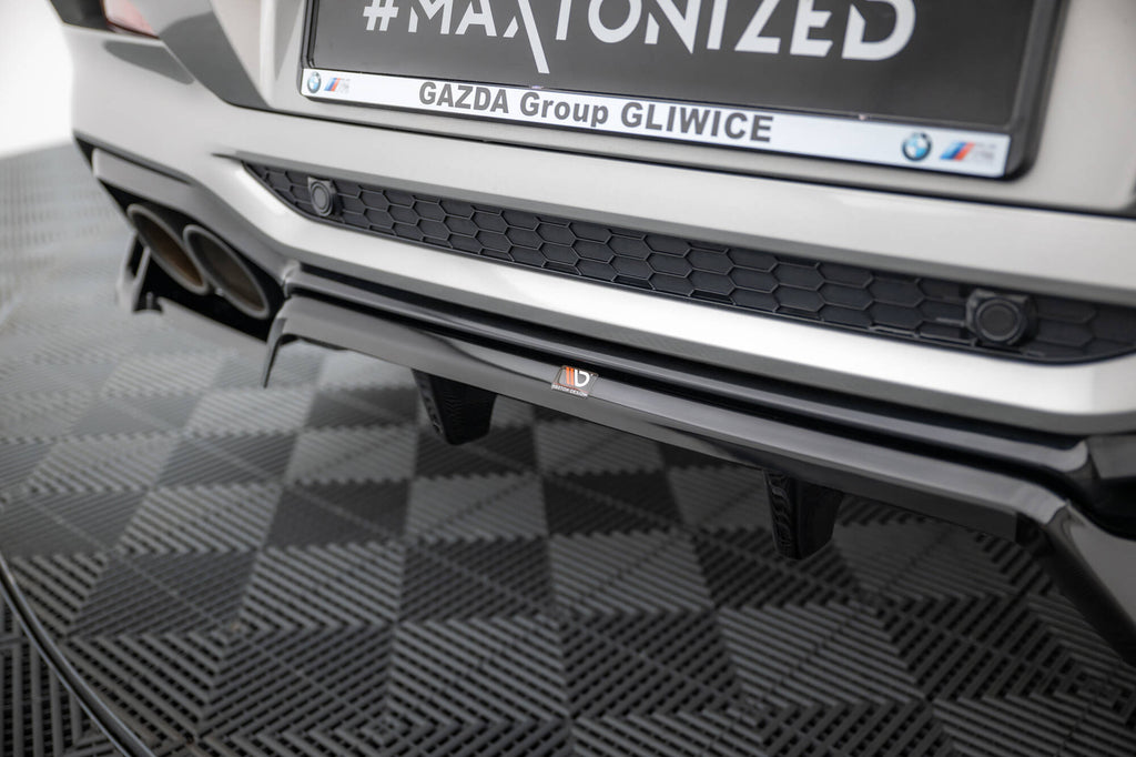 Splitter Posteriore Centrale BMW X4 M F98 — montato sulla vettura
