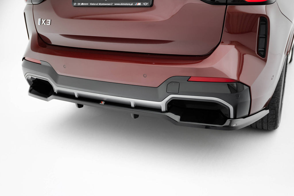 Splitter Posteriore Centrale BMW iX3 G08 Facelift M-Pack — vista laterale