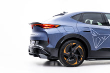 Load image into Gallery viewer, Splitter Posteriore Centrale Cupra Tavascan Mk1 — vista d'insieme