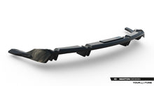 Load image into Gallery viewer, Splitter Posteriore Centrale Cupra Tavascan Mk1 — vista posteriore