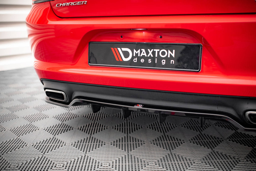 Splitter Posteriore Centrale Dodge Charger SRT Mk7 Facelift RT — vista d'insieme