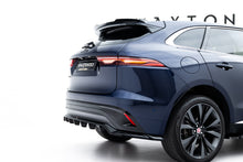 Load image into Gallery viewer, Splitter Posteriore Centrale Jaguar F-Pace X761 Facelift R-Sport — particolare della finitura