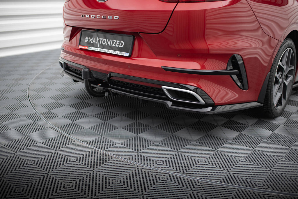 Splitter Posteriore Centrale Kia Proceed Mk1 GT-Line — vista posteriore
