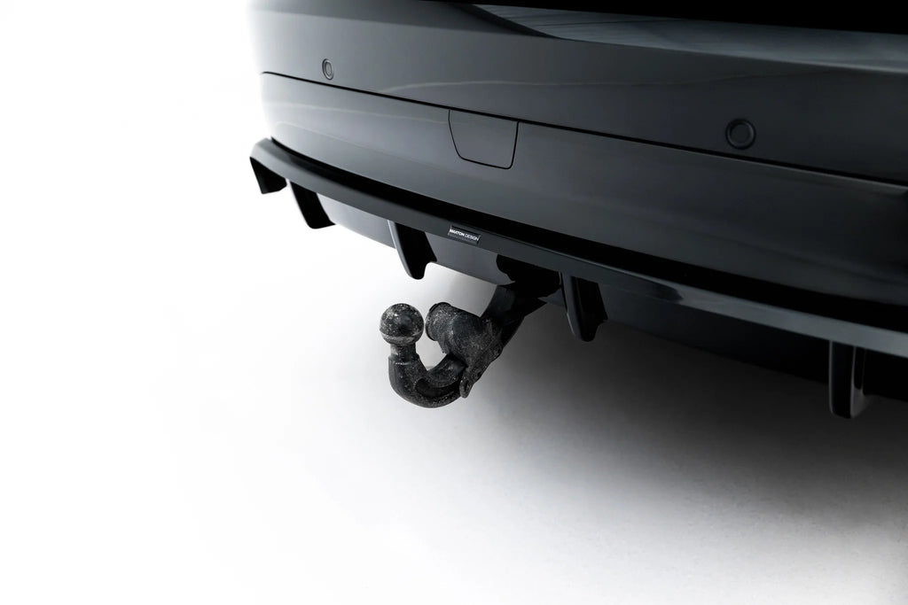 Splitter Posteriore Centrale Land Rover Discovery HSE Mk5 Facelift — vista angolata