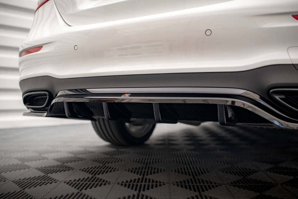 Splitter Posteriore Centrale Mercedes Classe E Berlina W213 Facelift AMG-Line — vista laterale