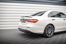 Load image into Gallery viewer, Splitter Posteriore Centrale Mercedes Classe E Berlina W213 Facelift AMG-Line — vista posteriore