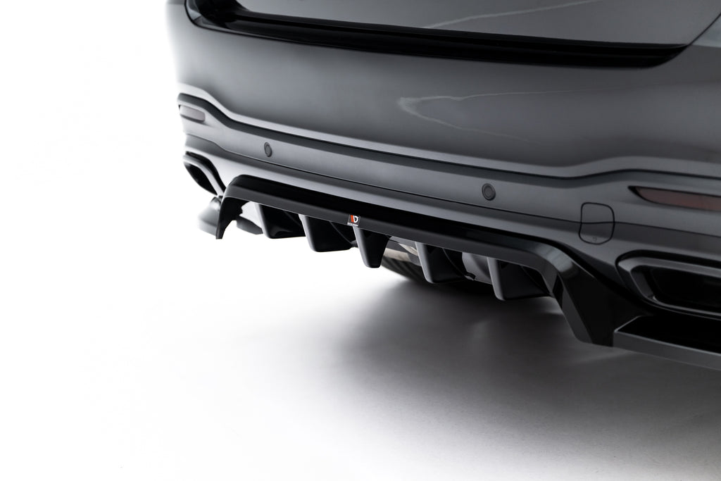 Splitter Posteriore Centrale Mercedes GLS X167 Facelift AMG-Line — vista angolata