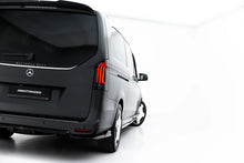 Carica l'immagine nel visualizzatore di Gallery, Splitter Posteriore Centrale Mercedes V AMG-Line W447 Facelift 2 — dettaglio del profilo