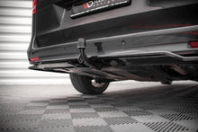 Load image into Gallery viewer, Splitter Posteriore Centrale Mercedes Classe V W447 Facelift AMG-Line — particolare della finitura