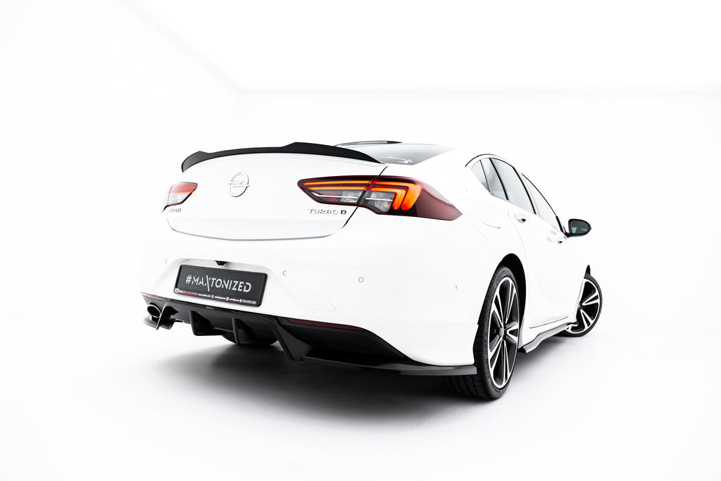 Splitter Posteriore Centrale Opel Insignia Mk2 OPC-Line — vista posteriore