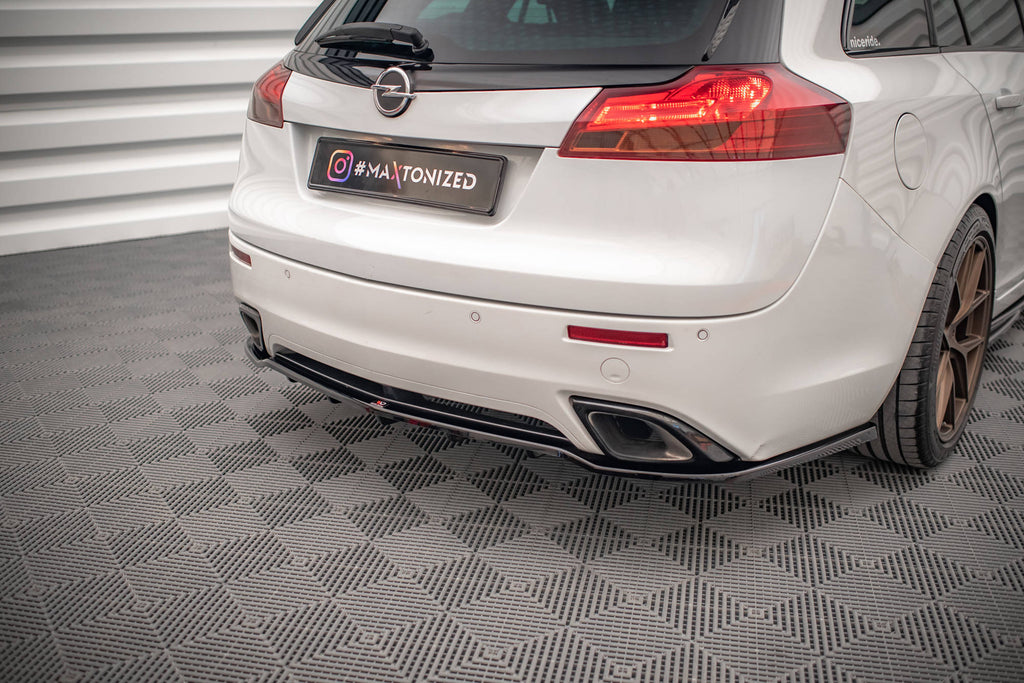 Splitter Posteriore Centrale Opel Insignia OPC Mk1 — vista laterale