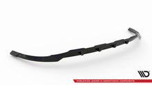 Load image into Gallery viewer, Splitter Posteriore Centrale Renault Espace Mk5 — particolare della finitura