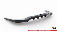 Load image into Gallery viewer, Splitter Posteriore Centrale Skoda Enyaq iV Coupé Mk1 RS — dettaglio del profilo