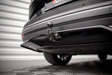 Load image into Gallery viewer, Splitter Posteriore Centrale Skoda Enyaq iV Mk1 — vista laterale