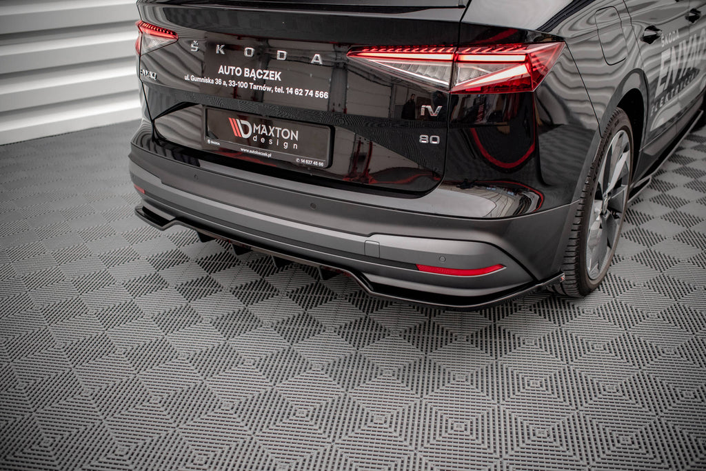 Splitter Posteriore Centrale Skoda Enyaq iV Mk1 — dettaglio del fissaggio
