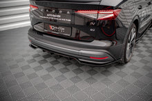 Load image into Gallery viewer, Splitter Posteriore Centrale Skoda Enyaq iV Mk1 — dettaglio del fissaggio