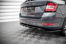 Carica l'immagine nel visualizzatore di Gallery, Splitter Posteriore Centrale Skoda Fabia Station Wagon Mk3 Facelift — vista laterale