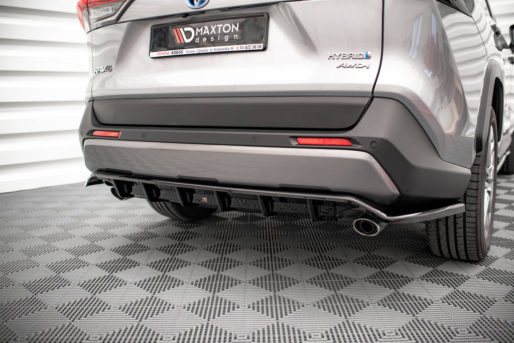 Splitter Posteriore Centrale Toyota RAV4 Mk5 Adventure — vista laterale