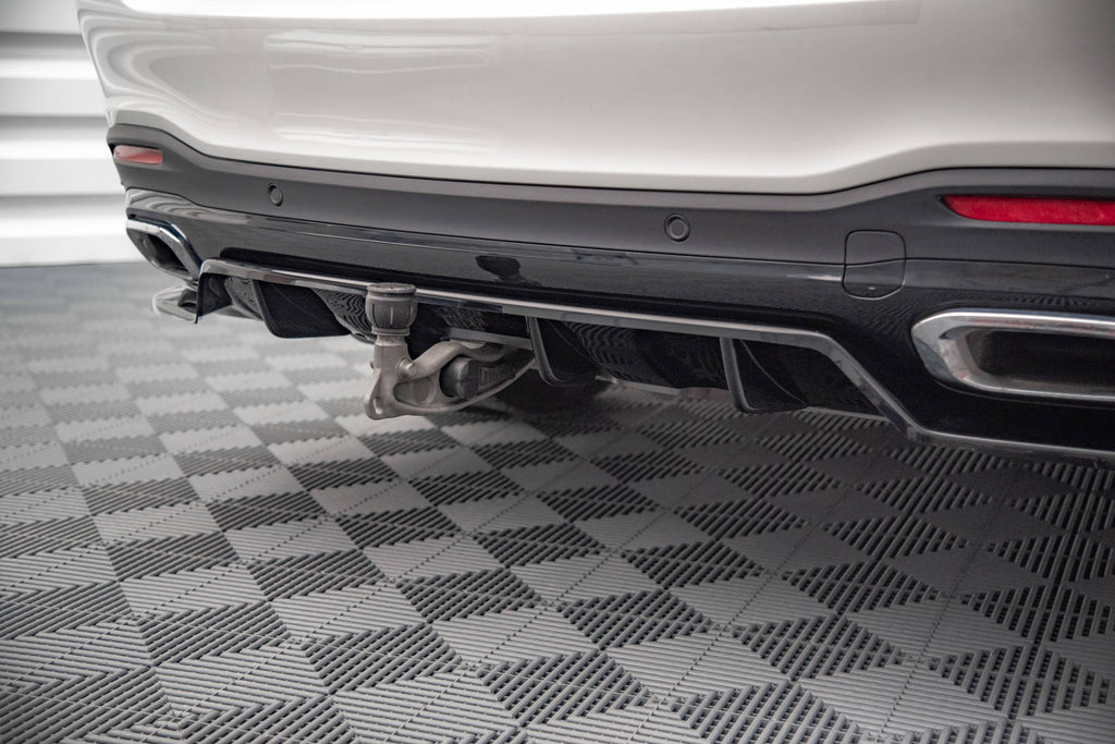 Splitter Posteriore Centrale V.1 Mercedes GLS X167 AMG-Line — particolare della finitura