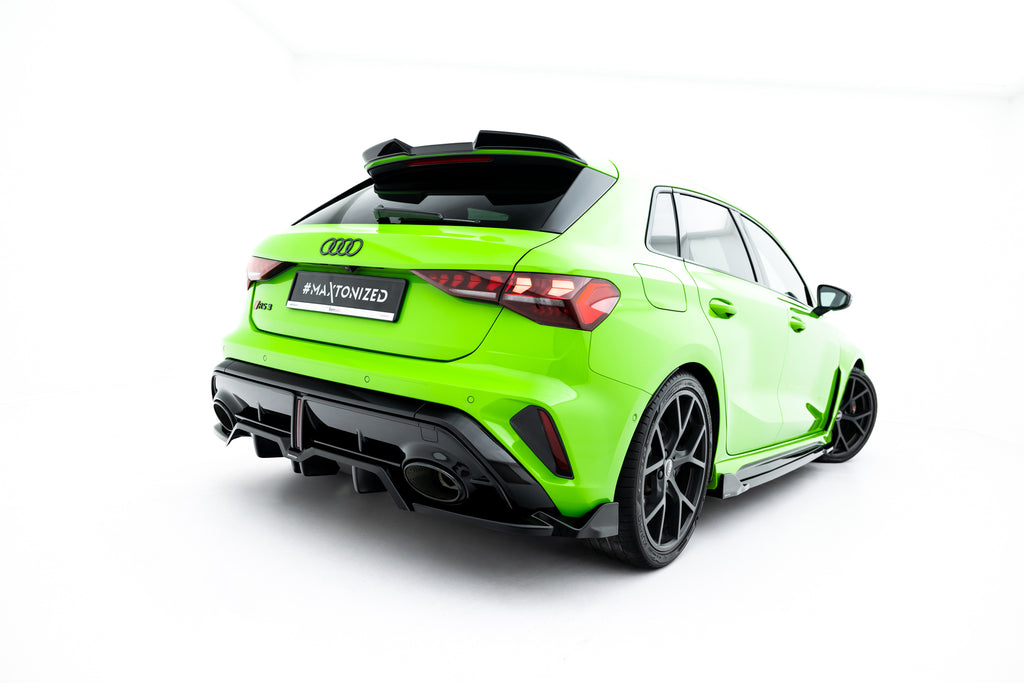 Splitter Posteriore Centrale V.3 Audi RS3 Sportback 8Y Facelift — montato sulla vettura