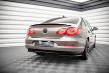 Load image into Gallery viewer, Splitter Posteriore Centrale Volkswagen Passat CC — montato sulla vettura
