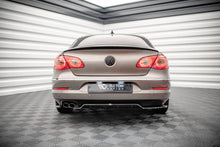 Load image into Gallery viewer, Splitter Posteriore Centrale Volkswagen Passat CC — particolare della finitura