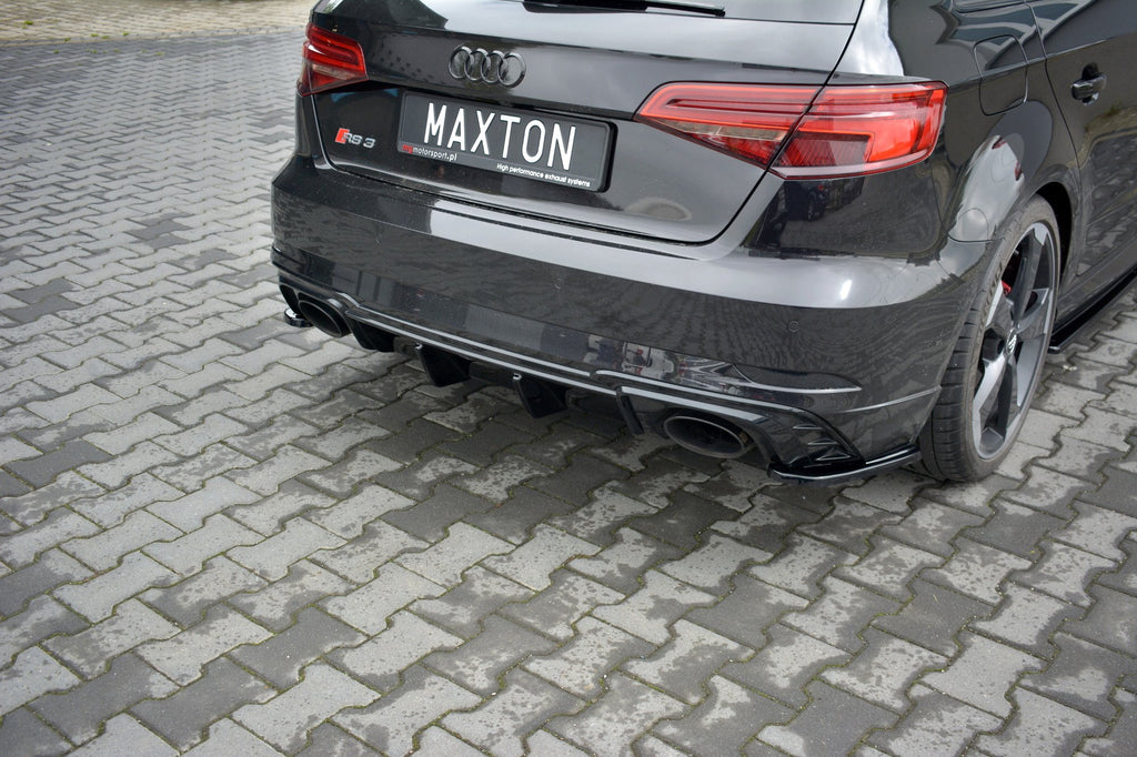 Diffusore posteriore Maxton Design per Audi RS3 8V Facelift Sportback, ABS nero lucido - vista d'insieme