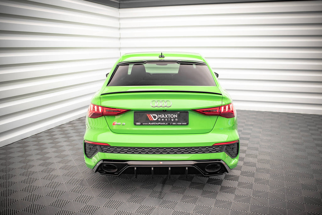 Diffusore Posteriore Audi RS3 8Y — vista angolata