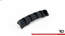 Carica l'immagine nel visualizzatore di Gallery, Diffusore posteriore in ABS per Audi RS4 B9 Facelift - particolare delle lamelle