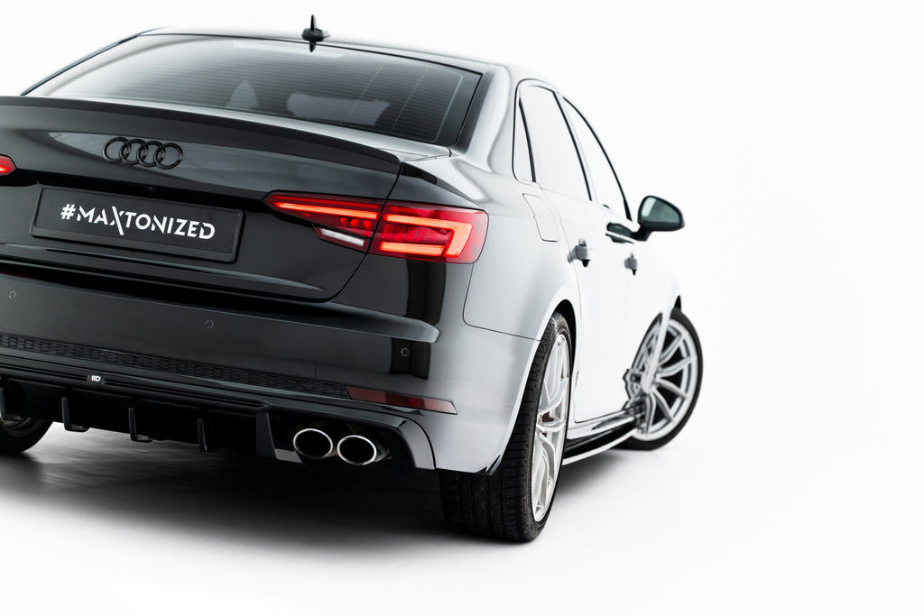 Diffusore Posteriore Audi S4 B9 — vista posteriore