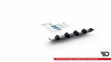 Carica l'immagine nel visualizzatore di Gallery, Diffusore posteriore BMW M235i Gran Coupé F44 montato sul paraurti originale