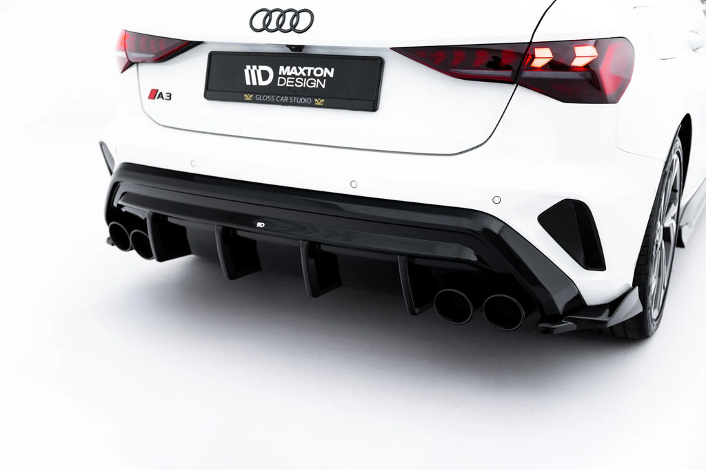 Diffusore Posteriore Audi A3 Sportback 8Y Facelift S-Line — vista posteriore