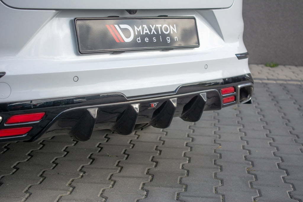 Profilo del diffusore posteriore Maxton nero lucido per ProCeed GT Mk1