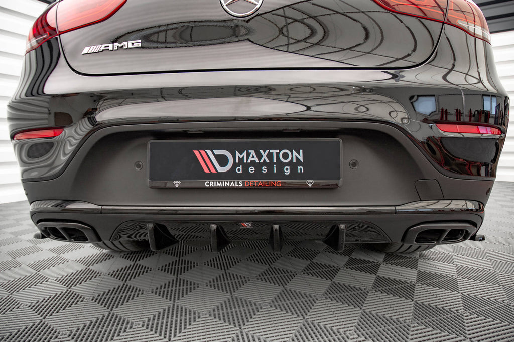 Diffusore posteriore Maxton Design montato sulla Mercedes GLC Coupé C253 Facelift