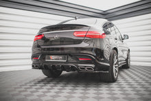 Carica l'immagine nel visualizzatore di Gallery, Diffusore posteriore Maxton Design per Mercedes-Benz GLE Coupe 63 AMG C292, ABS nero lucido - dettaglio del profilo