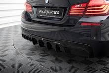 Load image into Gallery viewer, Diffusore Posteriore V.2 BMW Serie 5 F10 M-Pack (doppio terminale su un lato) — vista laterale