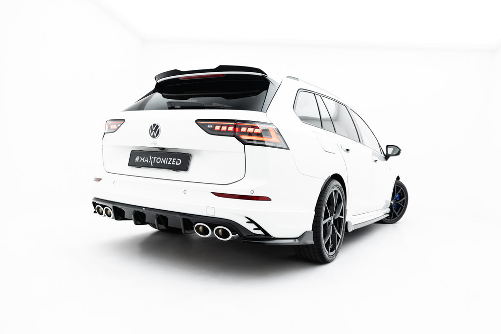 Diffusore Posteriore Volkswagen Golf R Station Wagon Mk8 Facelift — montato sulla vettura