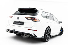 Load image into Gallery viewer, Diffusore Posteriore Volkswagen Golf R Station Wagon Mk8 Facelift — vista angolata