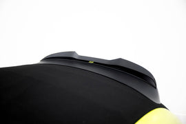 Set di Splitter Abarth 500e — vista d'insieme