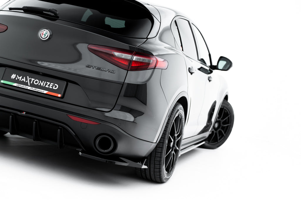 Estensioni spoiler incluse nel kit Maxton per Alfa Romeo Stelvio Mk1