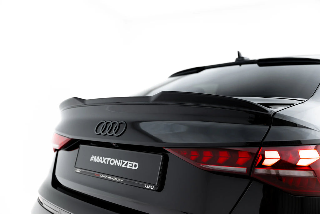 Set di Splitter Audi A3 Berlina 8Y Facelift — vista posteriore