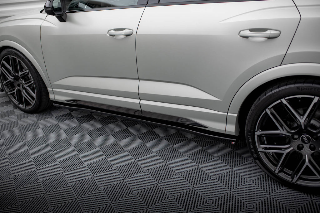 Set di Splitter Audi RSQ3 Sportback F3 — vista frontale