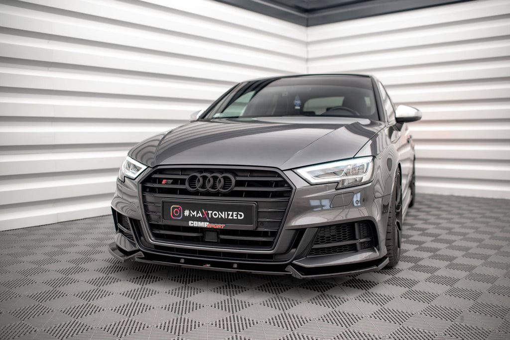 Set di Splitter Audi S3 Sportback 8V Facelift — montato sulla vettura
