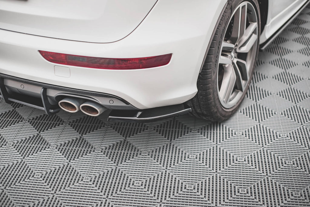 Set di Splitter Audi SQ5 Mk1 — dettaglio del fissaggio