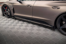 Carica l'immagine nel visualizzatore di Gallery, Set di Splitter Audi e-Tron GT / RS GT Mk1 — vista dall'alto