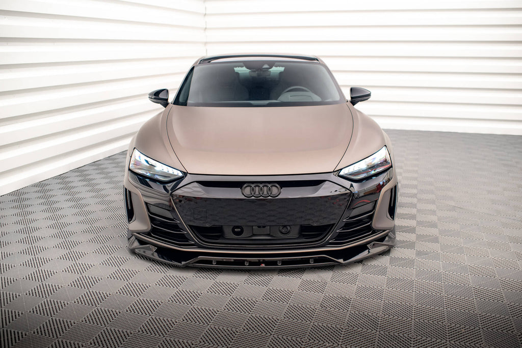 Set di Splitter Audi e-Tron GT / RS GT Mk1 — dettaglio del fissaggio
