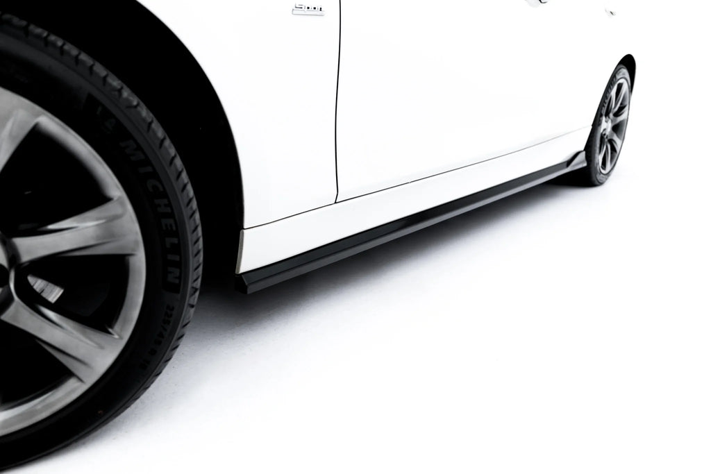 Set di Splitter BMW Serie 3 Berlina F30 Sportline — vista frontale