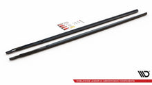 Load image into Gallery viewer, Set di Splitter BMW Serie 7 G11 M-Pack — particolare della finitura